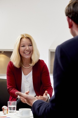 Minimax Purchasing Partner