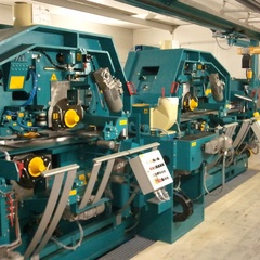 Wood processing machine
