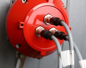 Self-monitoring of detector optics in spark detection